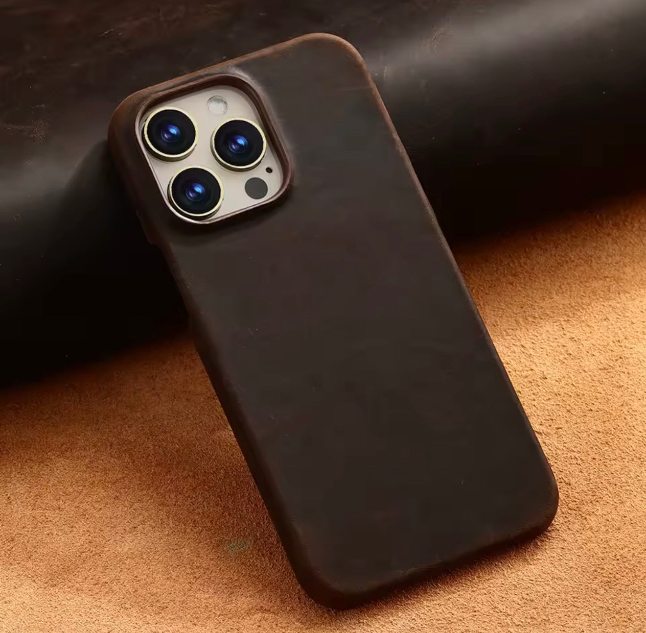 Luxury Pull-Up Leather MagSafe Case – Handcrafted Full-Grain Cowhide for iPhone