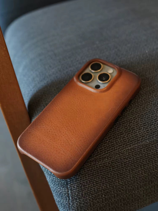 Handmade Italian Leather Case – Magnetic Business-Class Cover for iPhone with Premium Camera Button